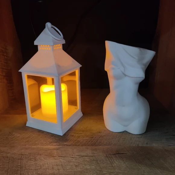 Body Vase